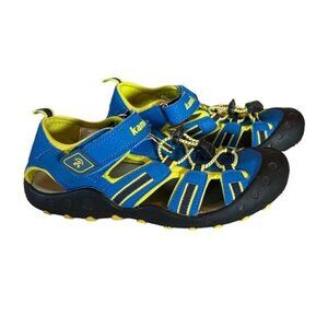 Kamik Crab Sandals Cap Toe Size 4 Water Friendly Hiking Boys Girls